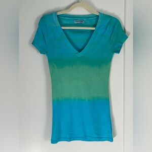 Michael Stars One Size V-Neck Tee in Blue and Green Ombré / Tie Dye